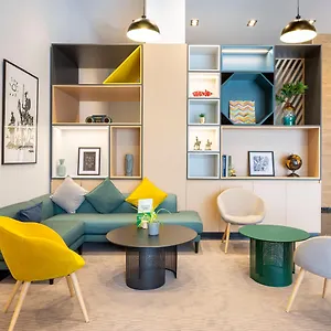- Tablas By Ihg Hotel Madri