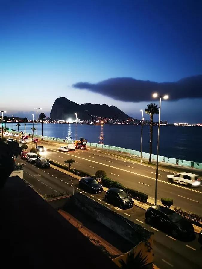 Gibraltar Views Guest House La Línea de la Concepción Espanha